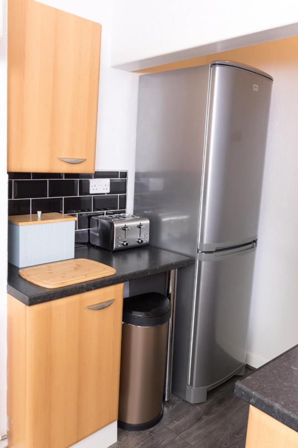 Entire House - 2 Bedroom - 3 Bed - Free Wifi - Tv Clayton-le-Moors Экстерьер фото